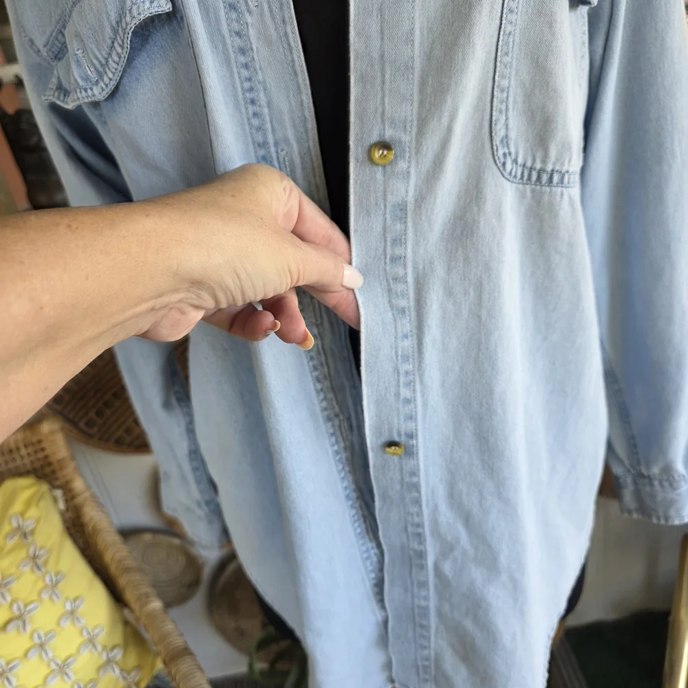 Vintage 90s Chic M Cotton Light Blue Button Down Shirt Soft Rose Patches - Picture 7 of 11